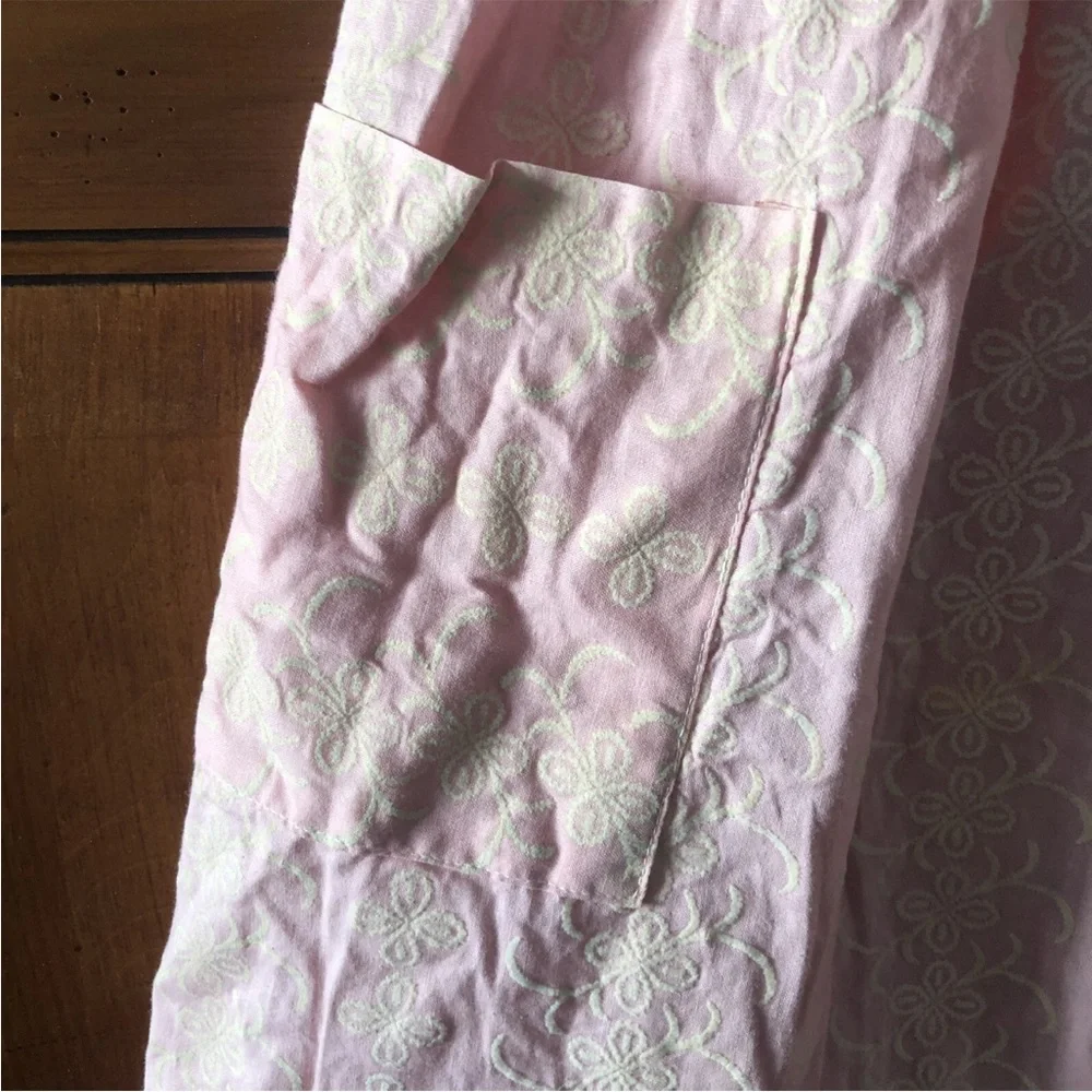 Flocked Floral Waist Apron Pink Cream Pocket Kitchen Chef Baking Vintage 50s 60s